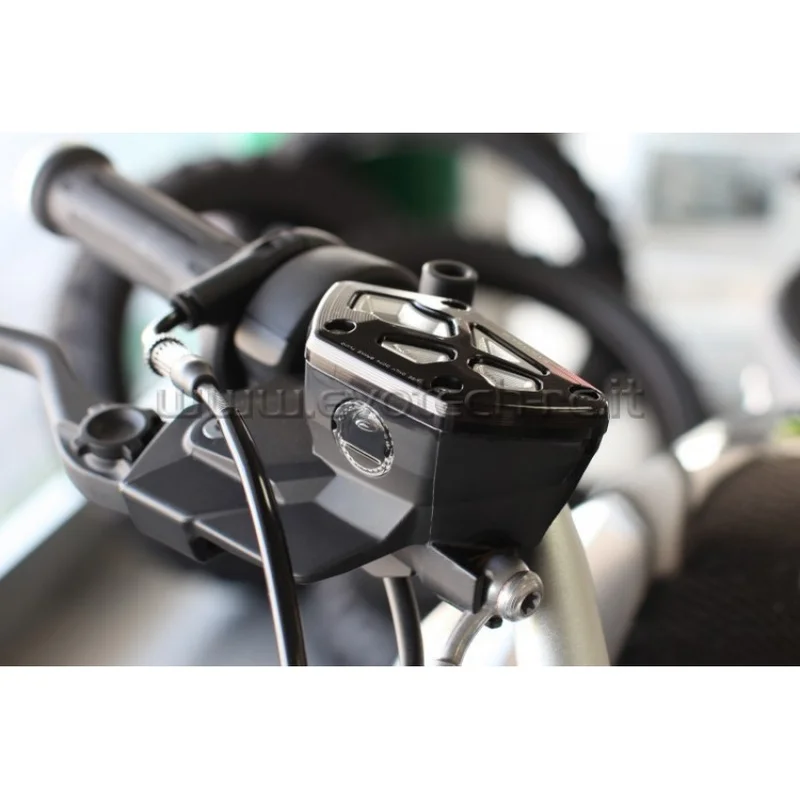 krax-moto20260925032856310267